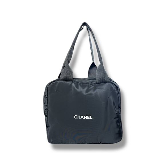 Black Chanel Puffer Makeup Cosmetic Pouch - New In Bag (W/Dust-bag) - Picture 2 of 11